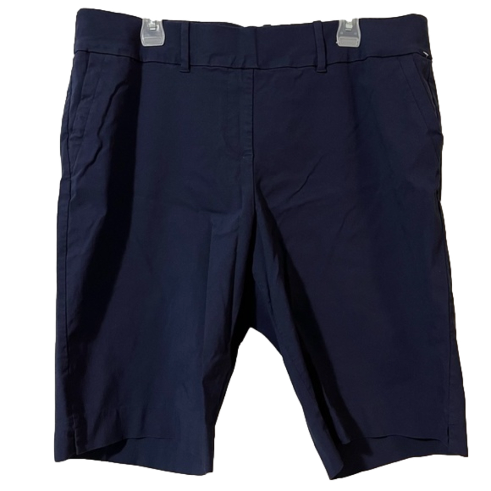 TNL Mode navy Bermuda shorts with pockets size 20